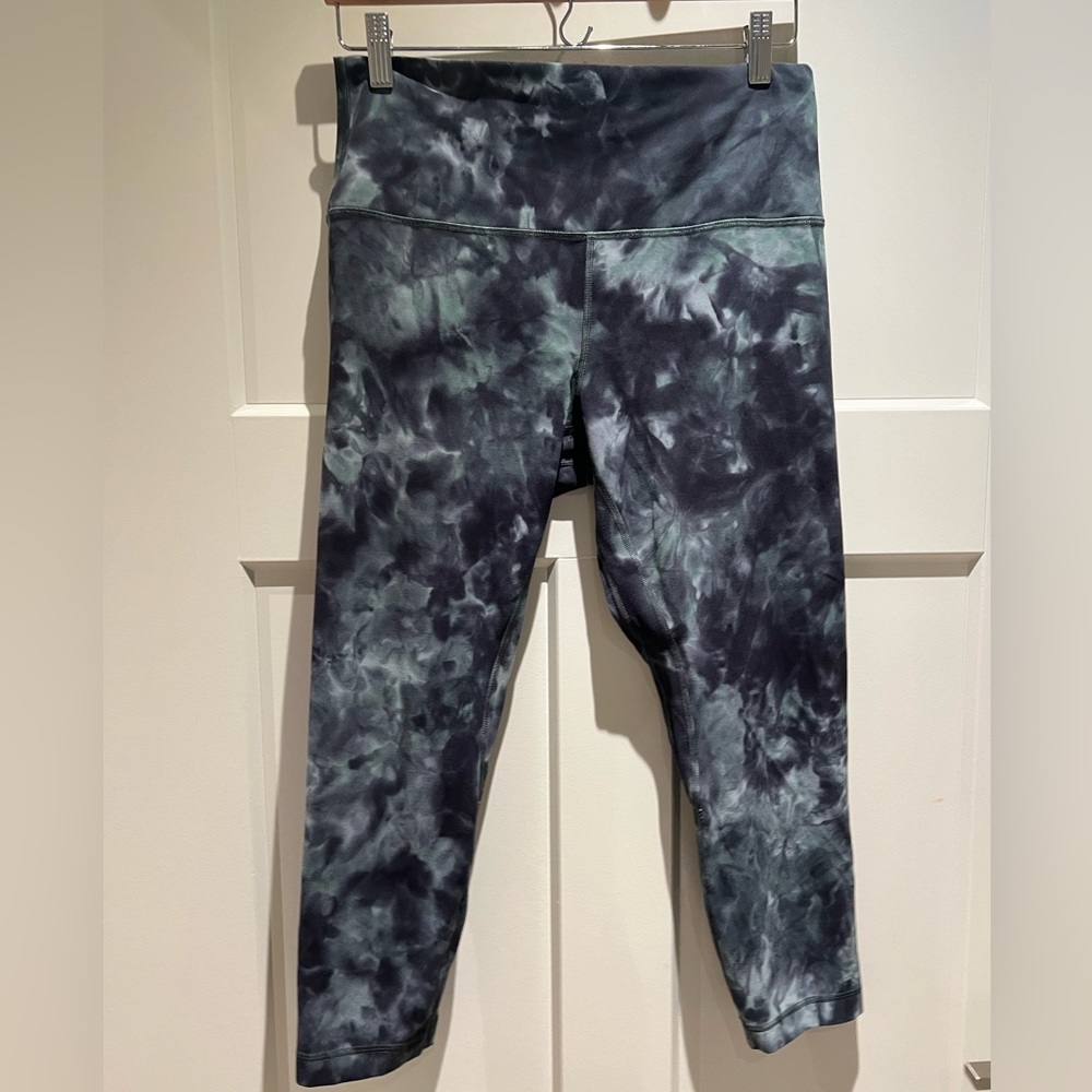Lululemon Align High Rise Crop 21”